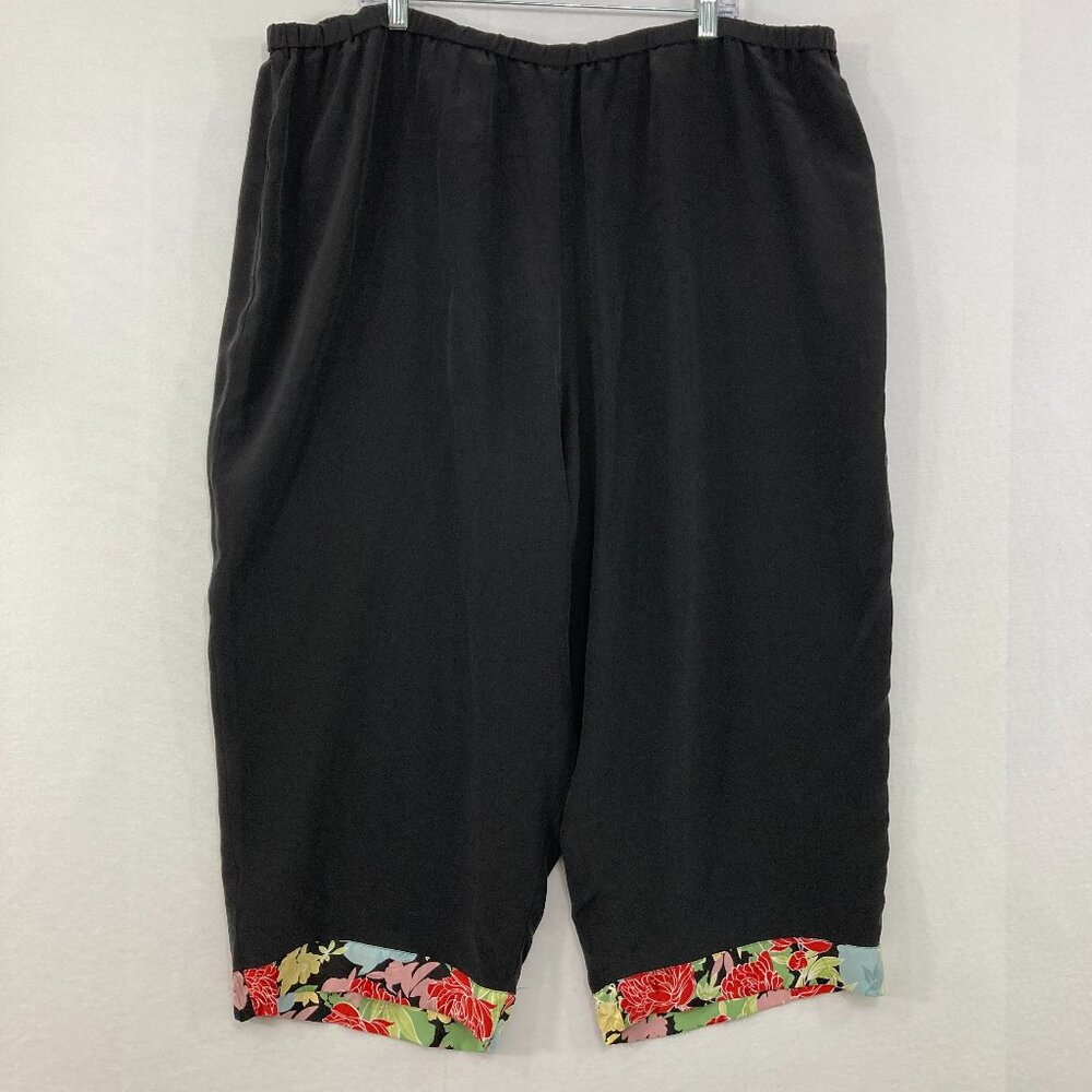 New Yi Lin size 3X Black Pure Silk Floral Hem Straight‎ Leg Pull-on Capri Pants